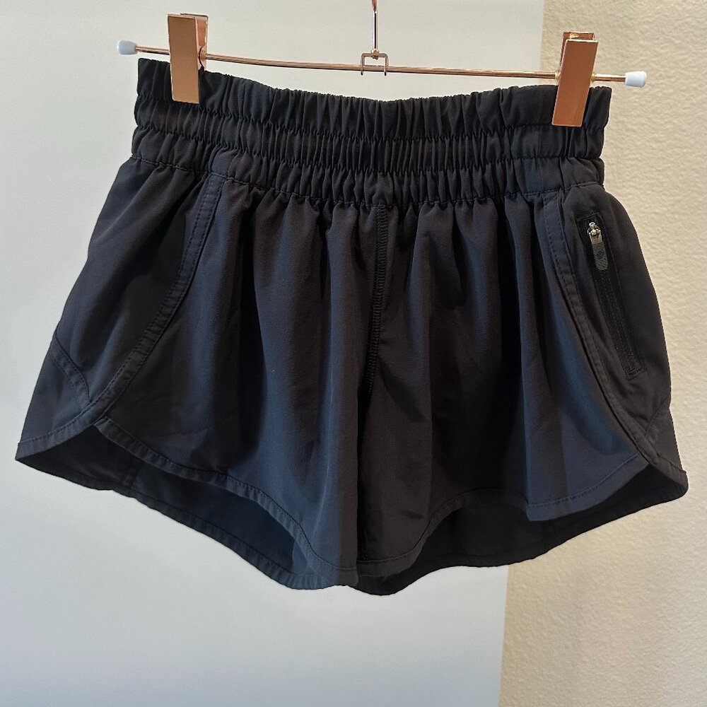 Lululemon Hotty Hot Lined Short - Black Sz 4